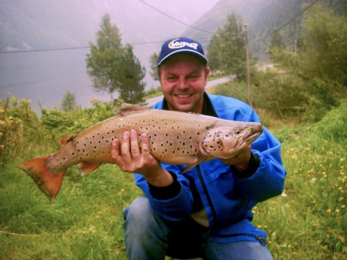 2009 12år 4,5kg Kai J Brattestå